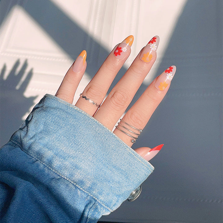 Floral-Designed Press-On Nail Set Stornfield