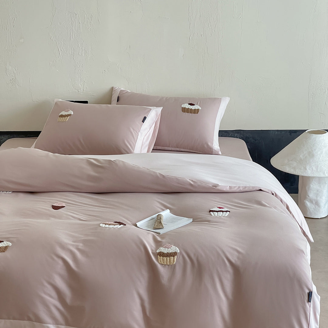 Embroidered Cupcake Cotton Sateen Duvet Cover Set with Appliqué Details