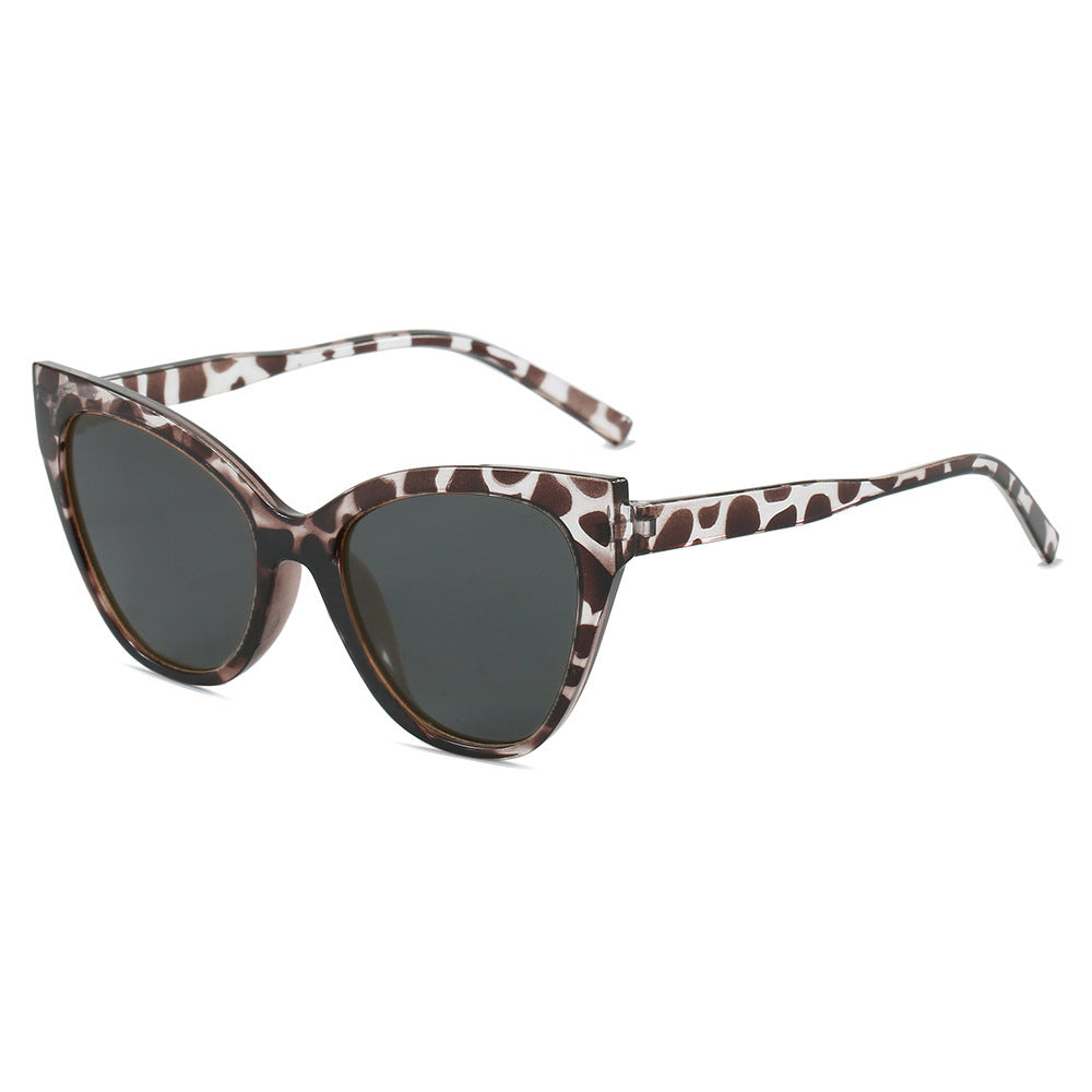 Women's Cat-Eye Sunglasses with UV Protection and Modern Frame Stornfield