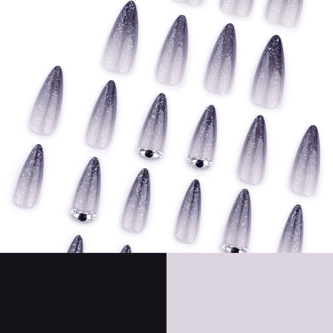 Glamorous artificial nails with sparkling accents Stornfield