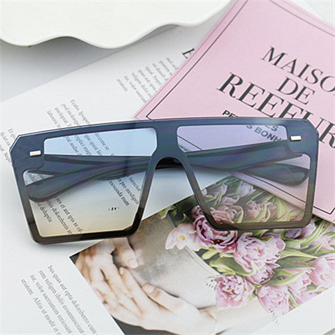 Women’s Fashion Rectangular Sunglasses in Urban Design Stornfield