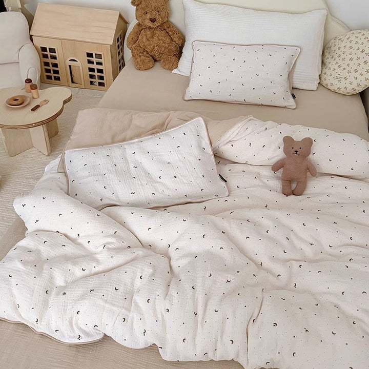 Muslin Cotton Quilted Duvet Cover Set with Whimsical Animal Print and Piped Edge