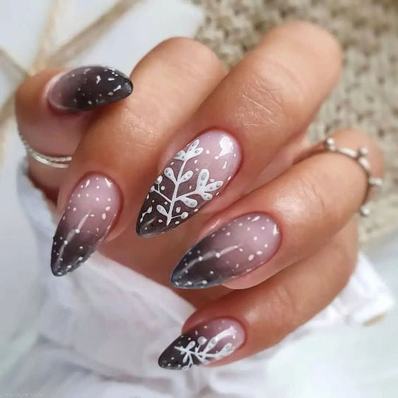 Elegant Ombre Floral Press-On Nail Set Stornfield