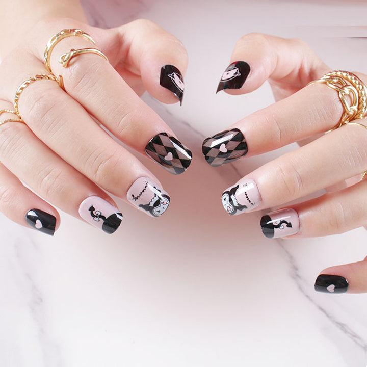 Premium artificial nail set with creative black and white designs Stornfield