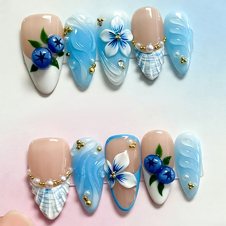 Artificial nail set with floral accents and sparkling details Stornfield