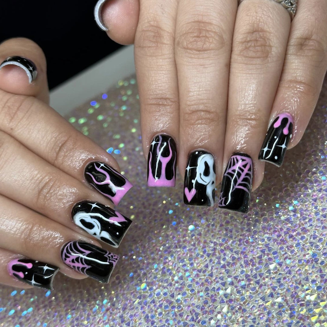 Halloween-Themed Nail Art Set Stornfield