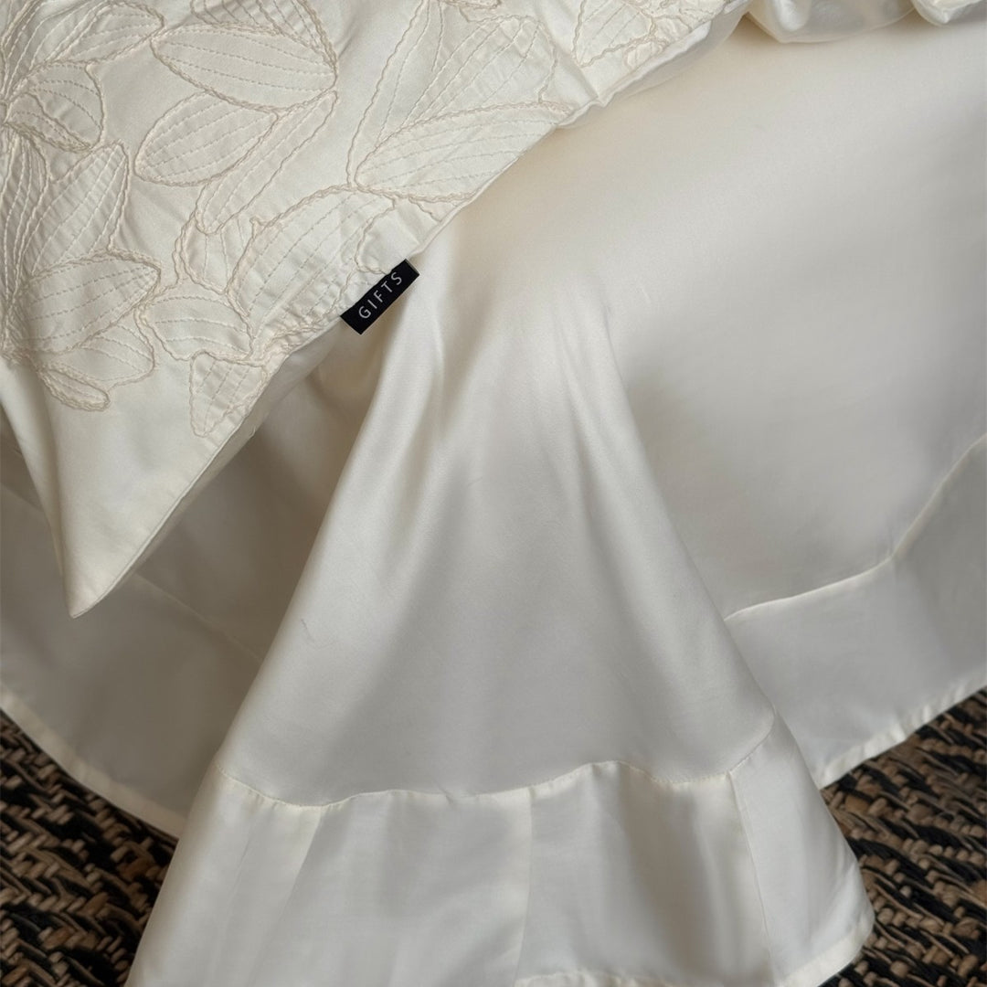 Quilted Botanical Embroidered Cotton Sateen Duvet Cover Set with Textured Appliqué and Envelope Shams