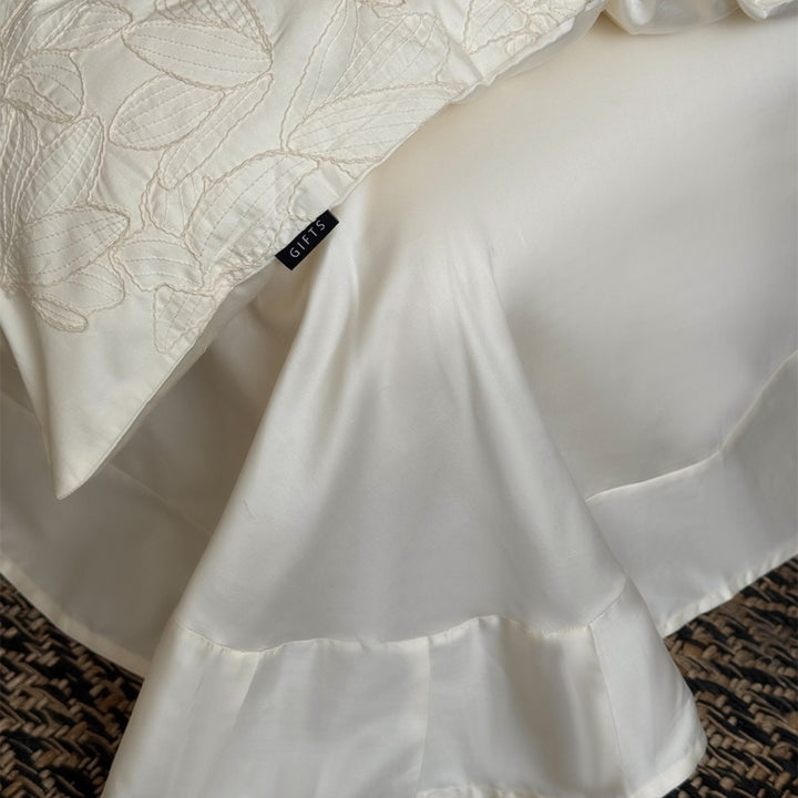 Quilted Botanical Embroidered Cotton Sateen Duvet Cover Set with Textured Appliqué and Envelope Shams