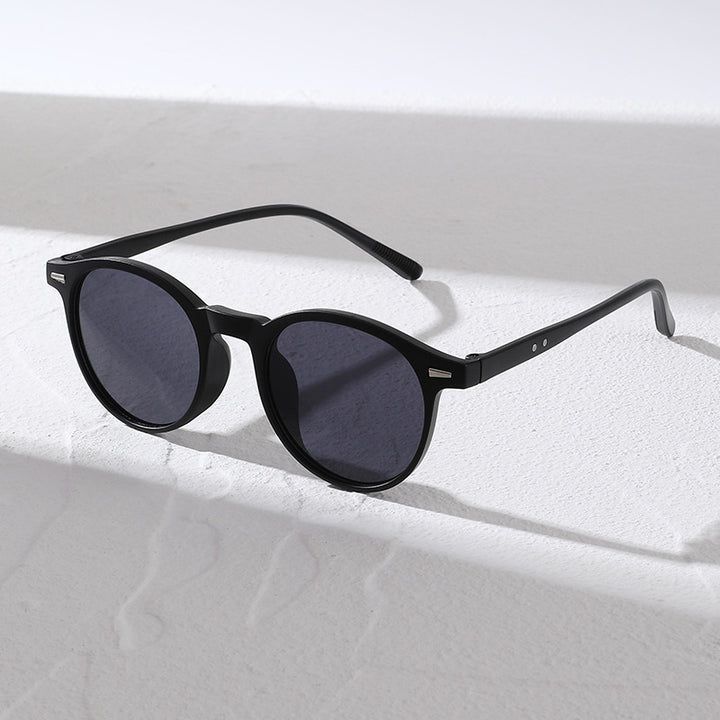 Stylish Round Frame Sunglasses Stornfield