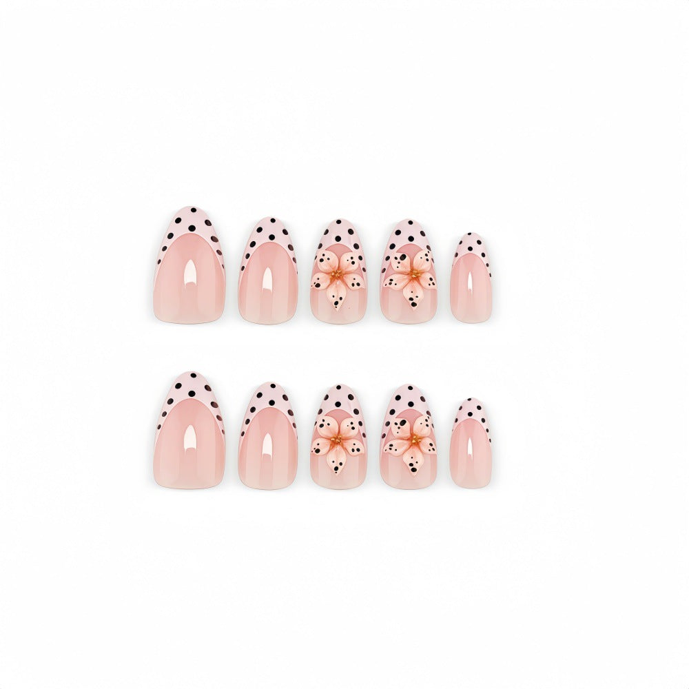 Art Nails in Elegant Flower and Dot Design Stornfield