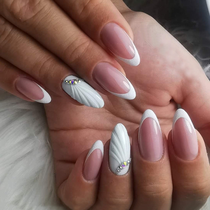 Artificial nail set with luxurious 3D embellishments Stornfield