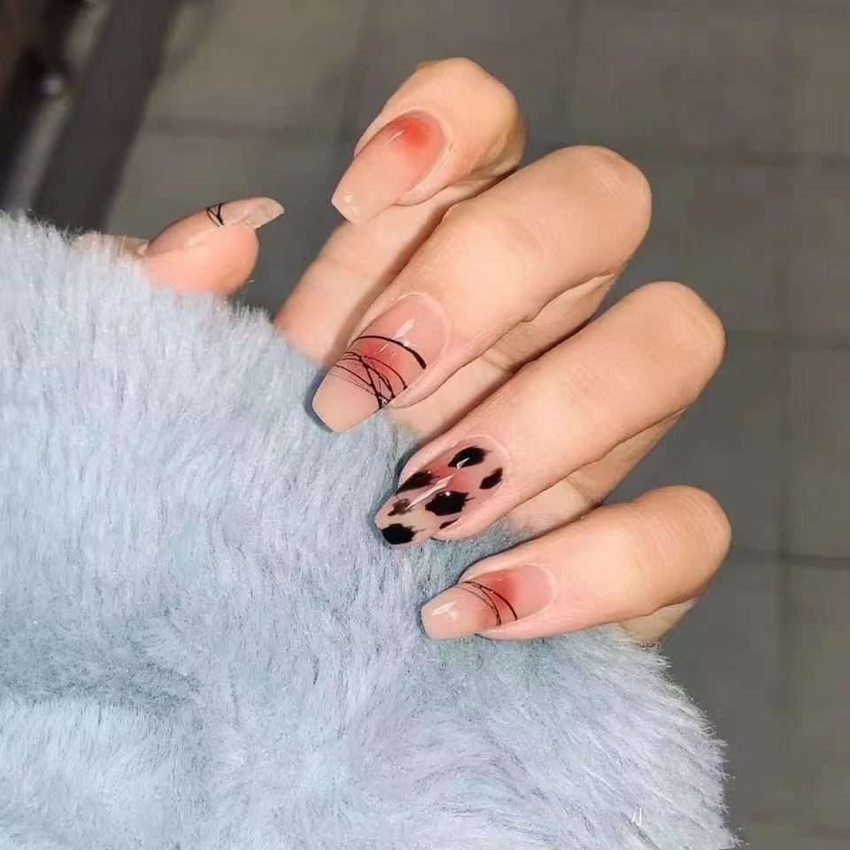 Artistic Abstract Nail Art Stornfield