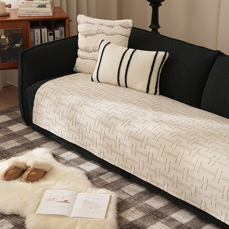 Woven rectangular table runner made of cotton blend with checkered pattern and striped border Stornfield