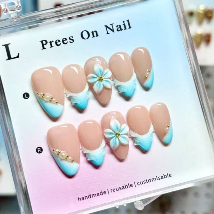 Elegant artificial nails with floral accents Stornfield