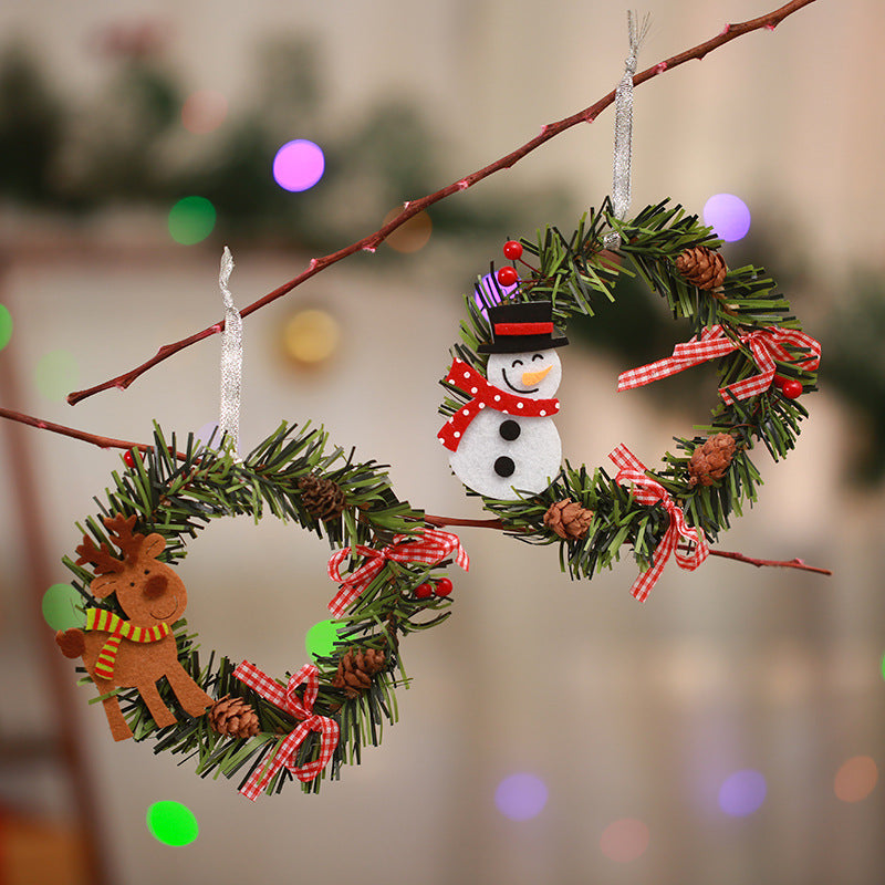 Festive Pine Cone Wreath with Reindeer Decoration Stornfield