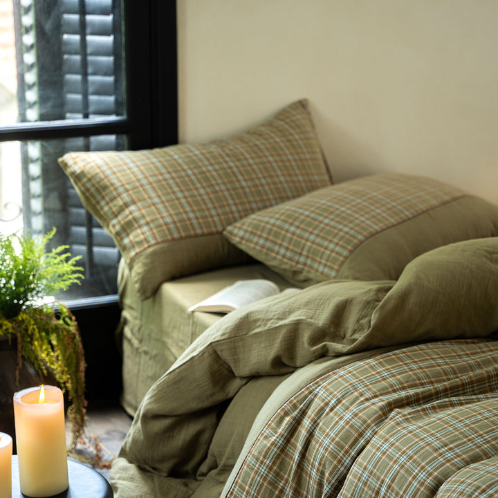 Cotton bedding set with check stripe and washed linen texture