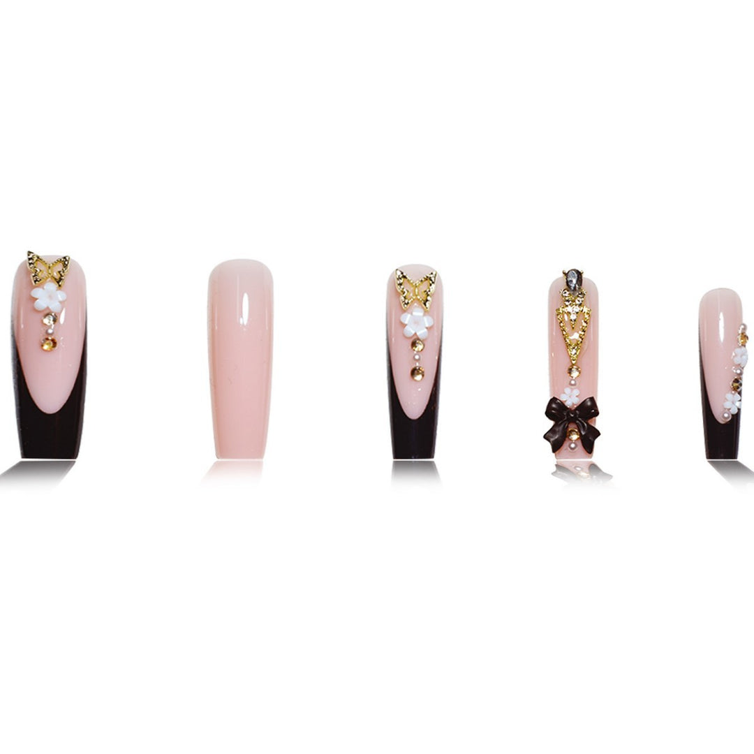 Luxurious 3D Floral Press-On Nail Art Stornfield