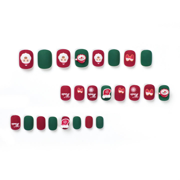 Christmas nail art with festive design Stornfield