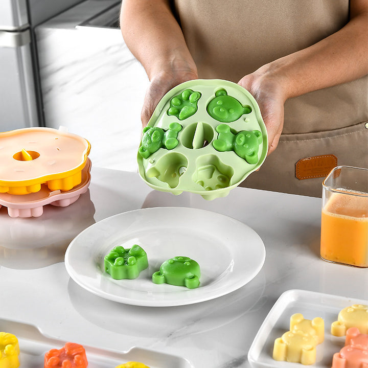 Silicone ice cube mold with animal motifs Stornfield