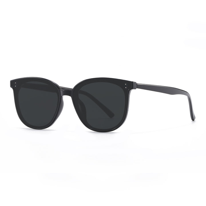Women's stylish square sunglasses with sturdy frame and UV protection Stornfield