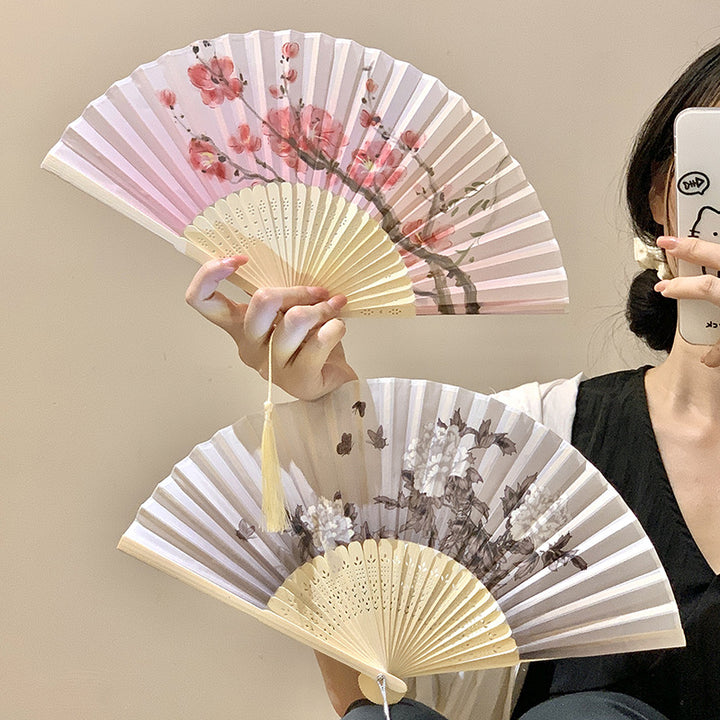 Hand fan with floral design Stornfield
