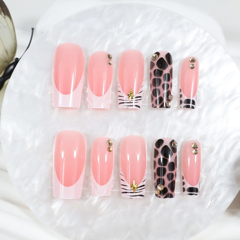 Acrylic nail set with modern animal designs Stornfield