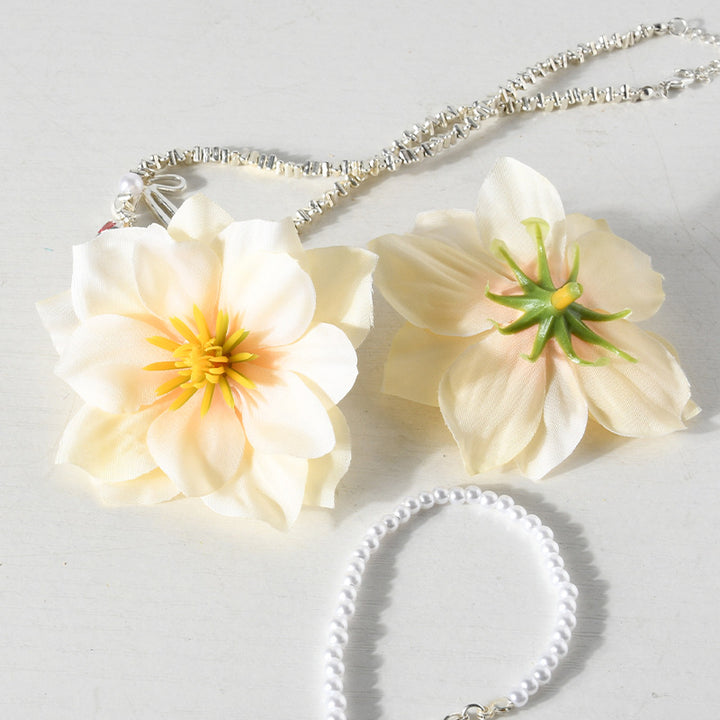Decorative Floral Hair Accessories