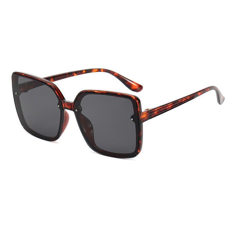Women's Oversized Square Sunglasses with Contrasting Frame Stornfield