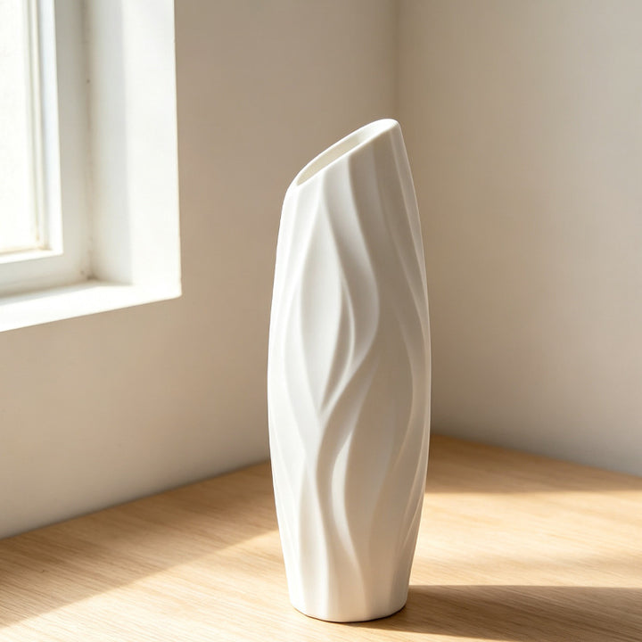 Elegant Textured Decorative Flower Vase Stornfeild