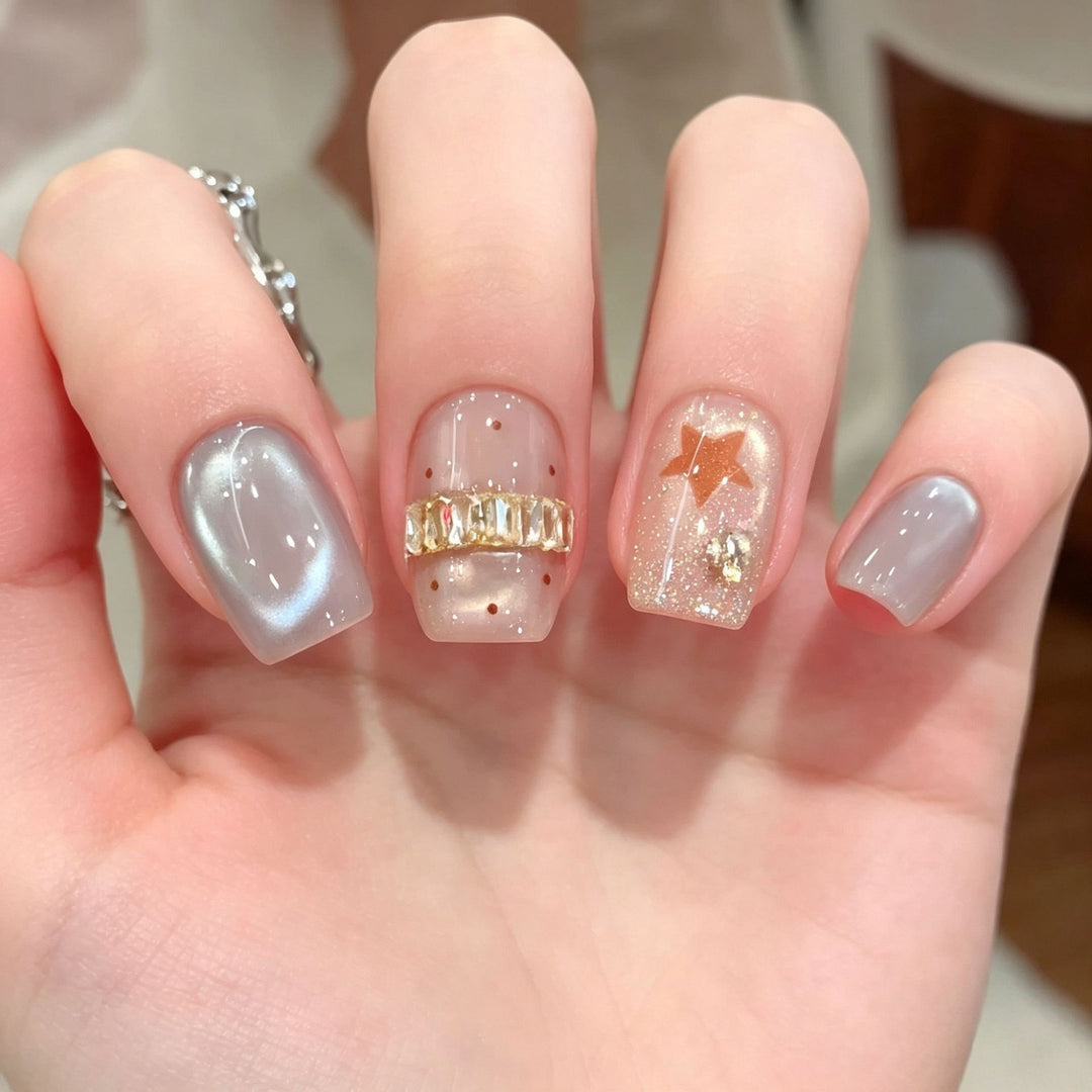 Premium Glamorous Press-On Nail Extensions Stornfield