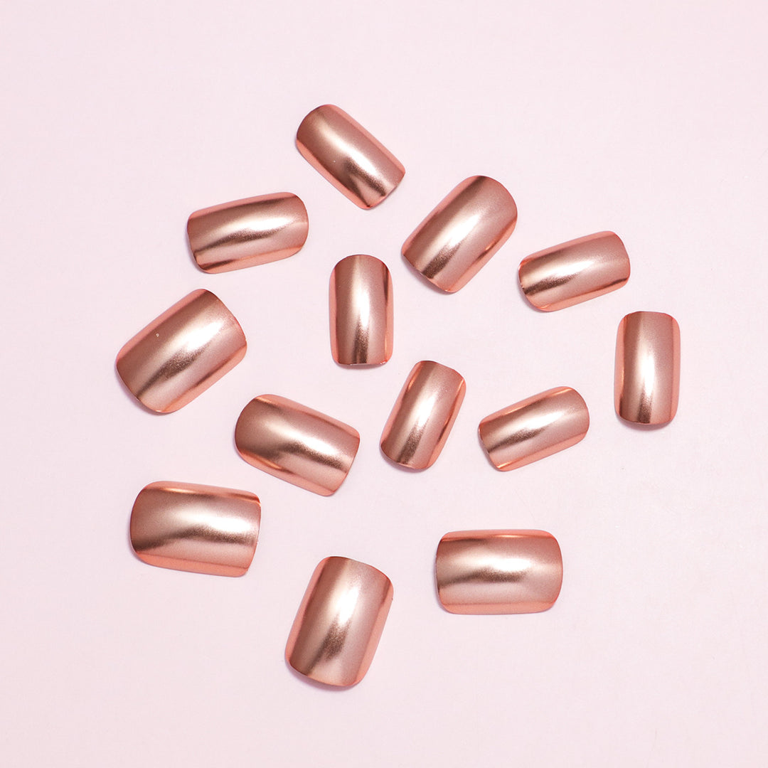 Premium Quality Press-On Toenail Set Stornfield