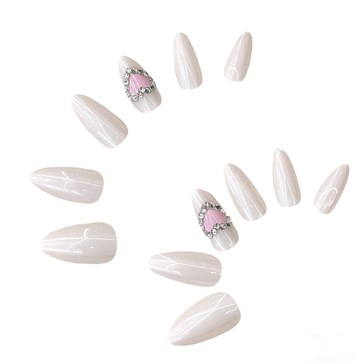 Glamorous Press-On Nail Art Set Stornfield
