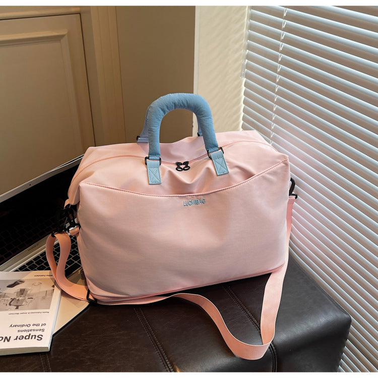 Minimalist Travel Duffle Bag Stornfield