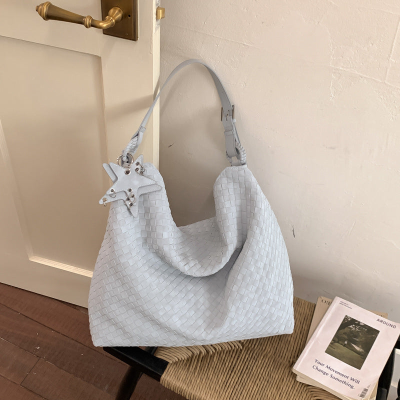 Elegant and Practical Shoulder Bag Stornfield