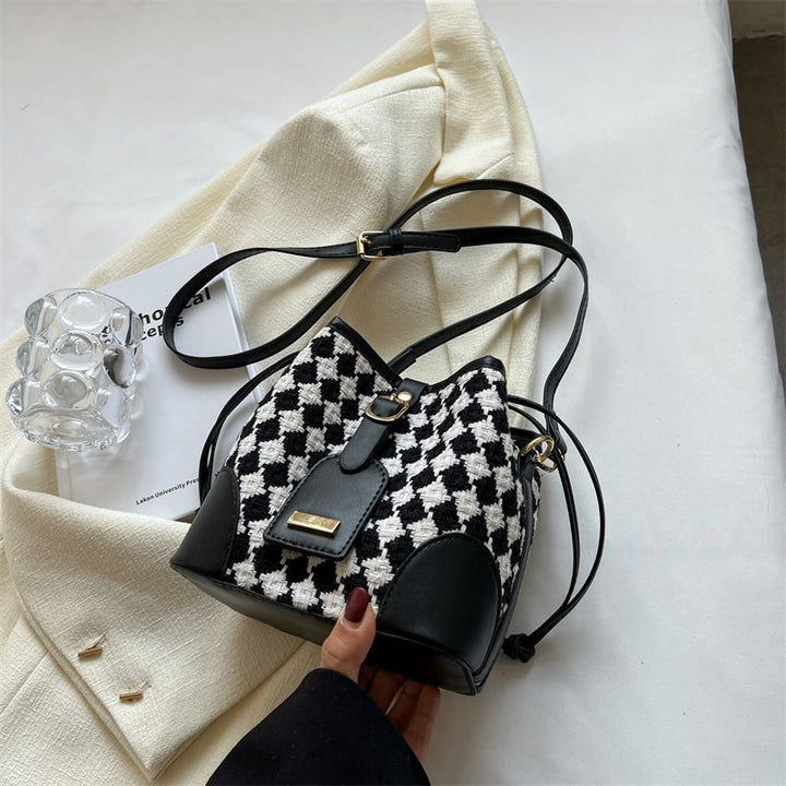 Stylish Knit Bucket Bag Stornfield