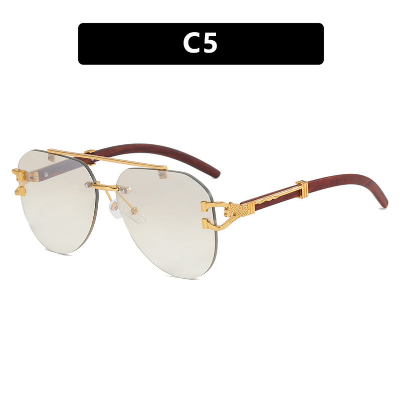 Women's sunglasses with elegant design and wooden accents Stornfield
