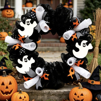 Halloween-Themed Decorative Wreath