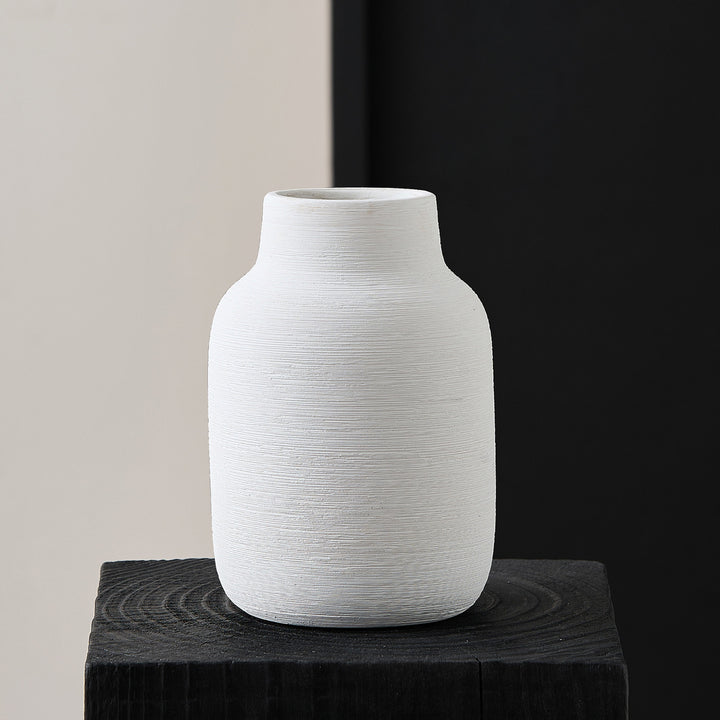 Handcrafted ceramic vase Stornfield