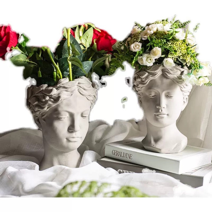 Artful Plant Sculptures Stornfield