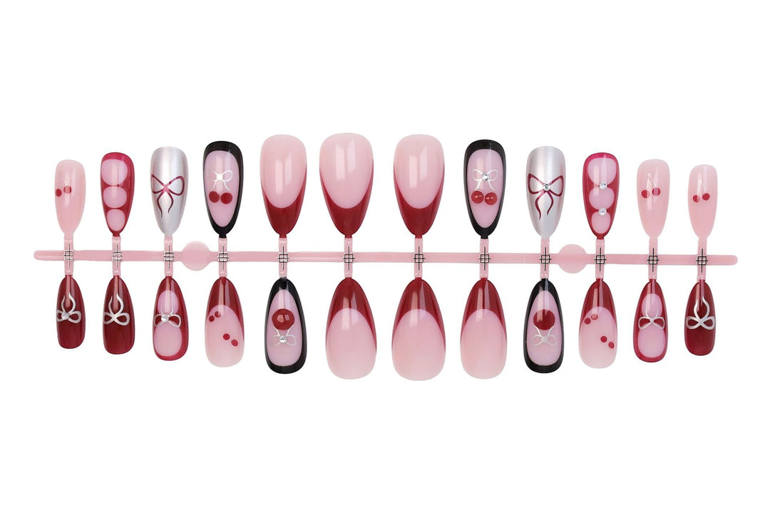 Artificial nail set with unique designs Stornfield