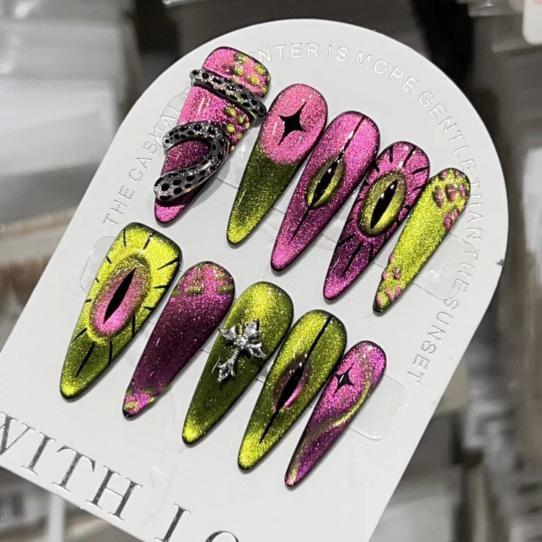 Decorative Floral Stiletto Press-On Nail Set Stornfield