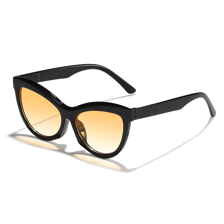Women's trendy black and white sunglasses Stornfield