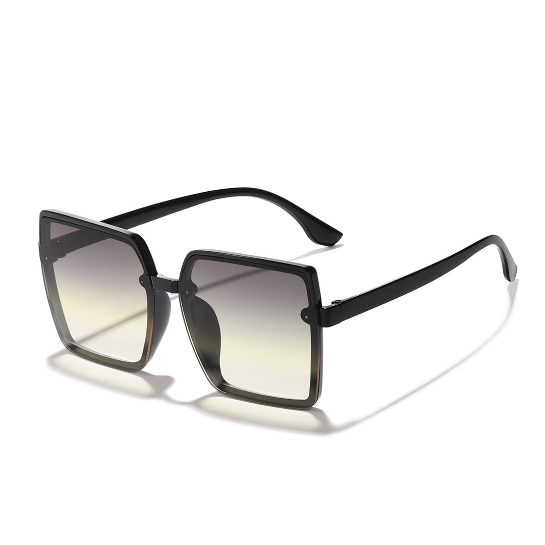 Ladies square sunglasses with UV protection and elegant frame structure Stornfield