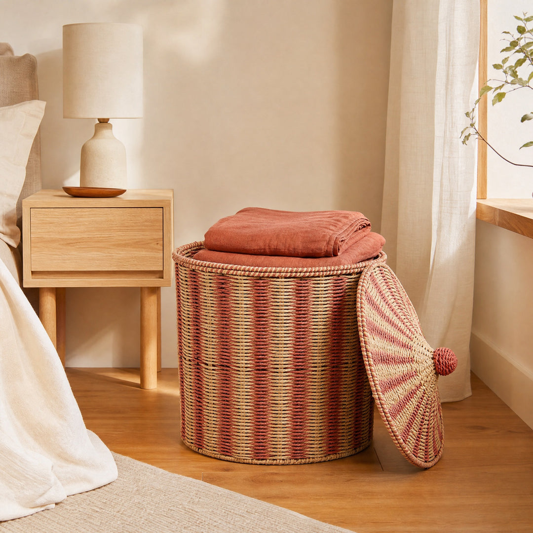 Decorative and practical storage basket Stornfield