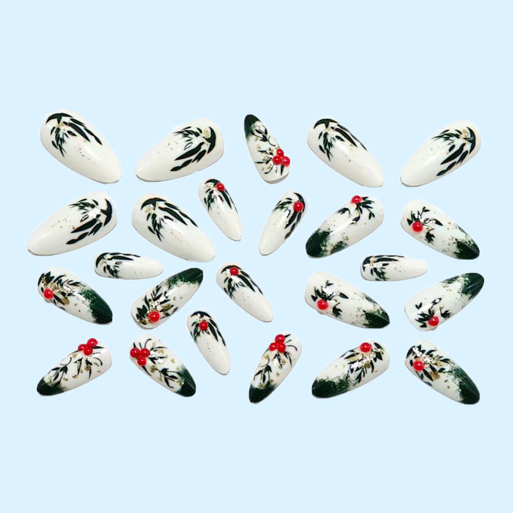 Glamorous artificial nails with floral accents Stornfield