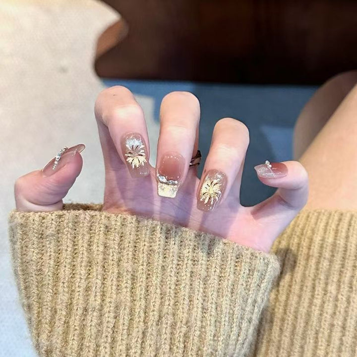 Elegant Floral Press-On Nail Design Kit Stornfield
