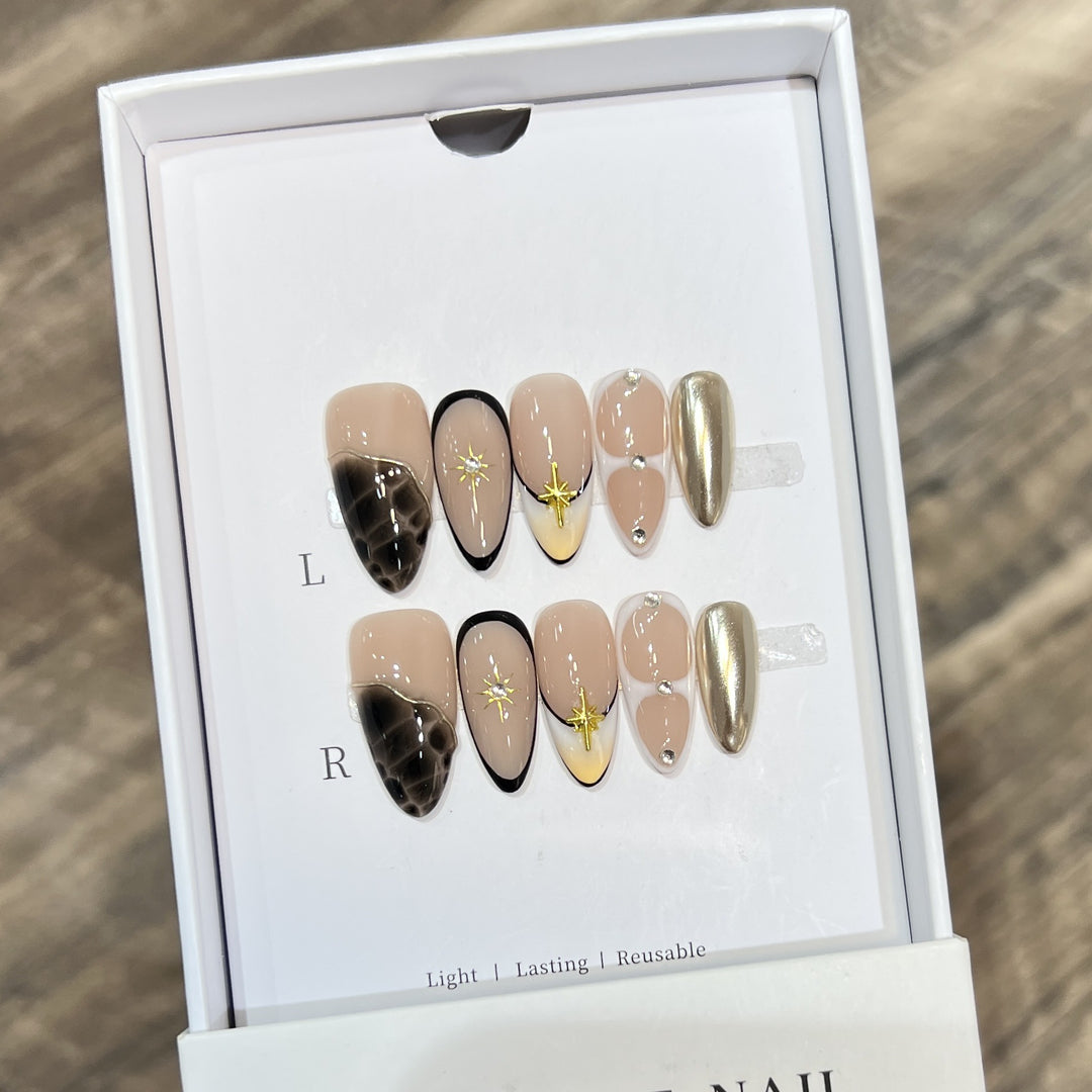 Reusable Stiletto Nail Art Set with Star and Gold Accents Stornfield