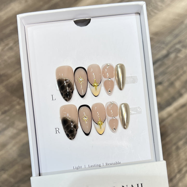 Reusable Stiletto Nail Art Set with Star and Gold Accents Stornfield