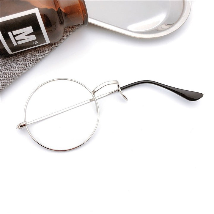 Retro-Inspired Round Frame Glasses Stornfield