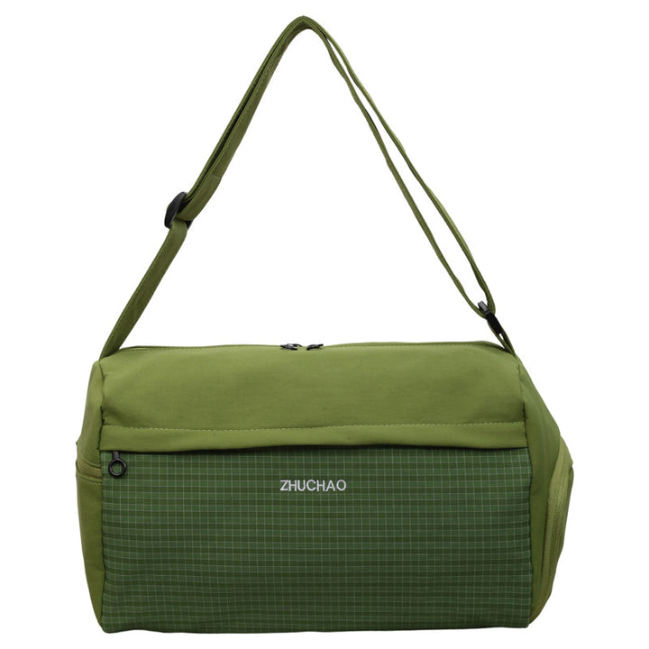 Sporty Travel Bag with Adjustable Shoulder Strap Stornfield